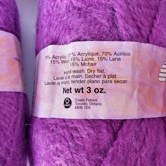 Patons Diva Magenta Coloured Wool & Mohair Blend Yarn 350grams - Picture 3 of 4